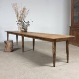 Farm table