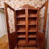 Small Provençal library