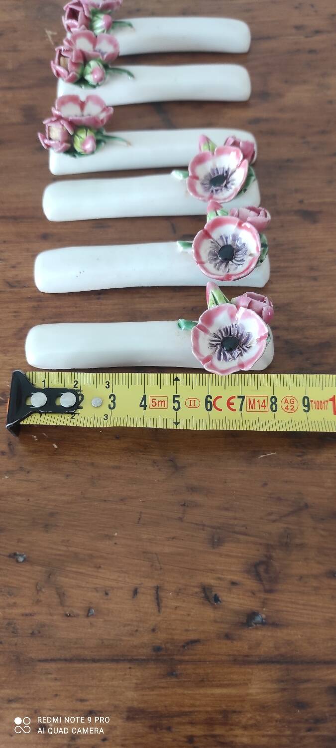 Flower Knife Holders