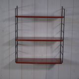 String modular designer shelf with 3 red shelves, 1960s - 1970s