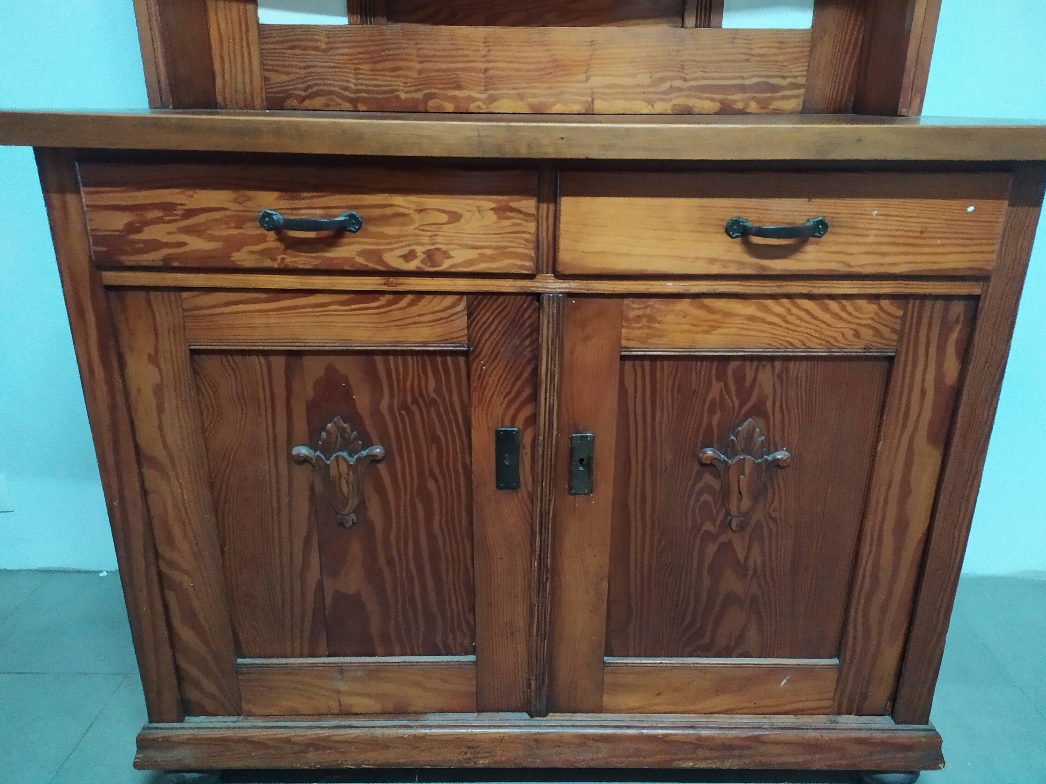 Old buffet in wood 2 body