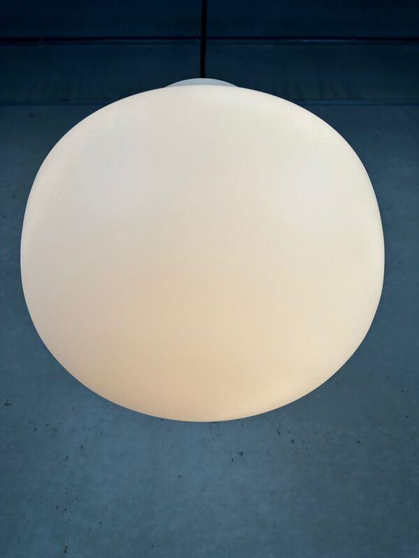 Suspension 'champignon' opaline vintage – Peill & Putzler
