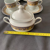 Coffee service 4 cups and saucers + sugar bowl