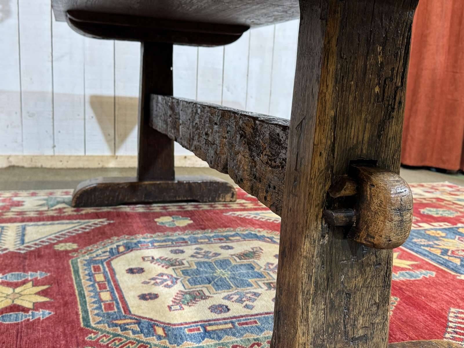 Table monastère anglaise en chêne XIXème