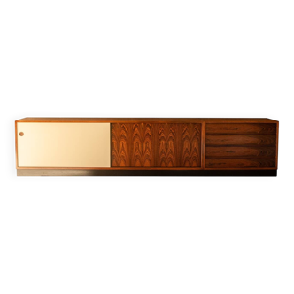 Wilhelm Renz. Sideboard in rosewood and laminate. Circa 1960-70.
