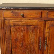 Ancien buffet parisien en pin