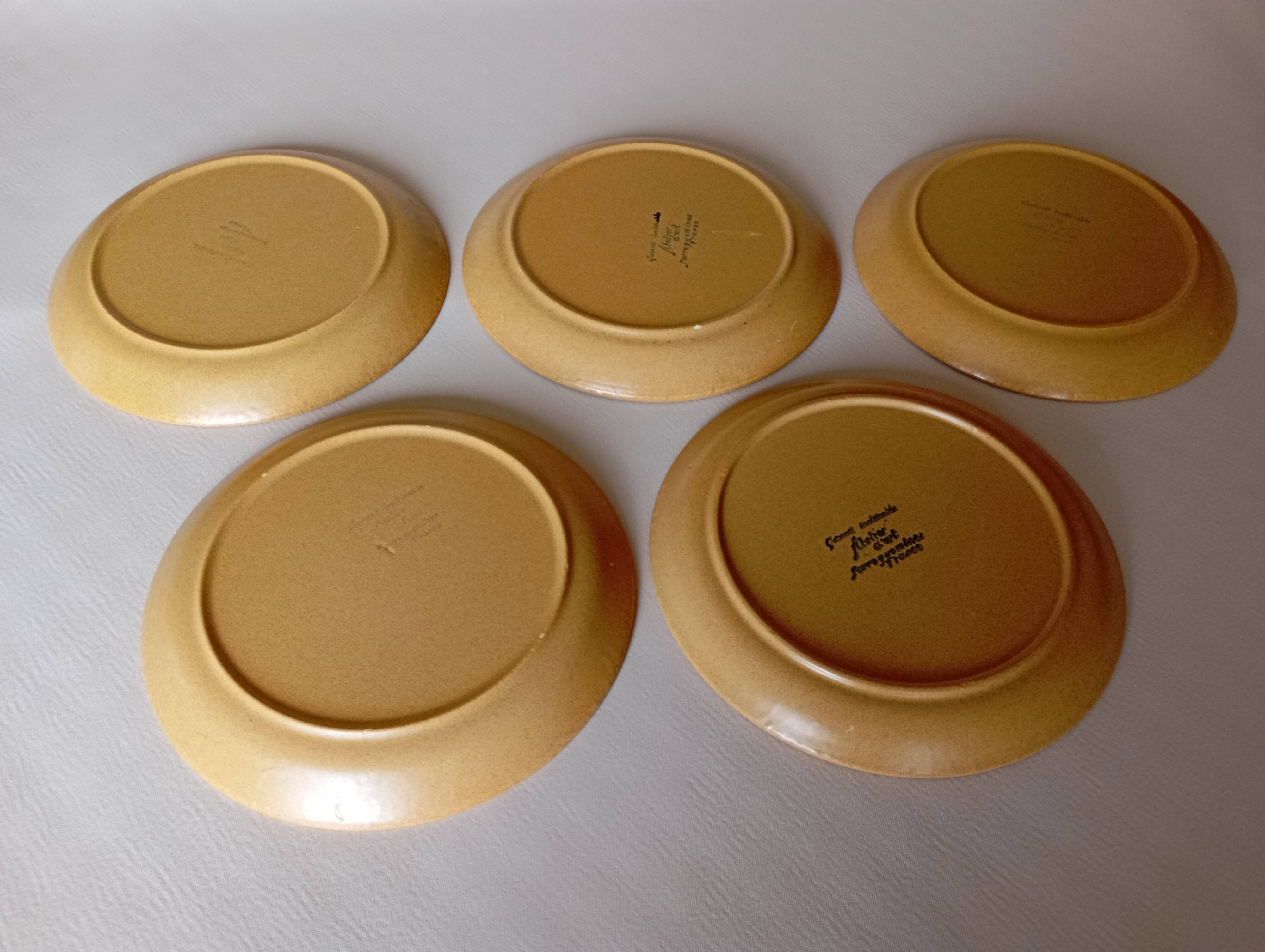 Sarreguemines "Chaumière" dinner plates