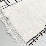 New Beni Ouarain Moroccan Berber rug with black graphic patterns