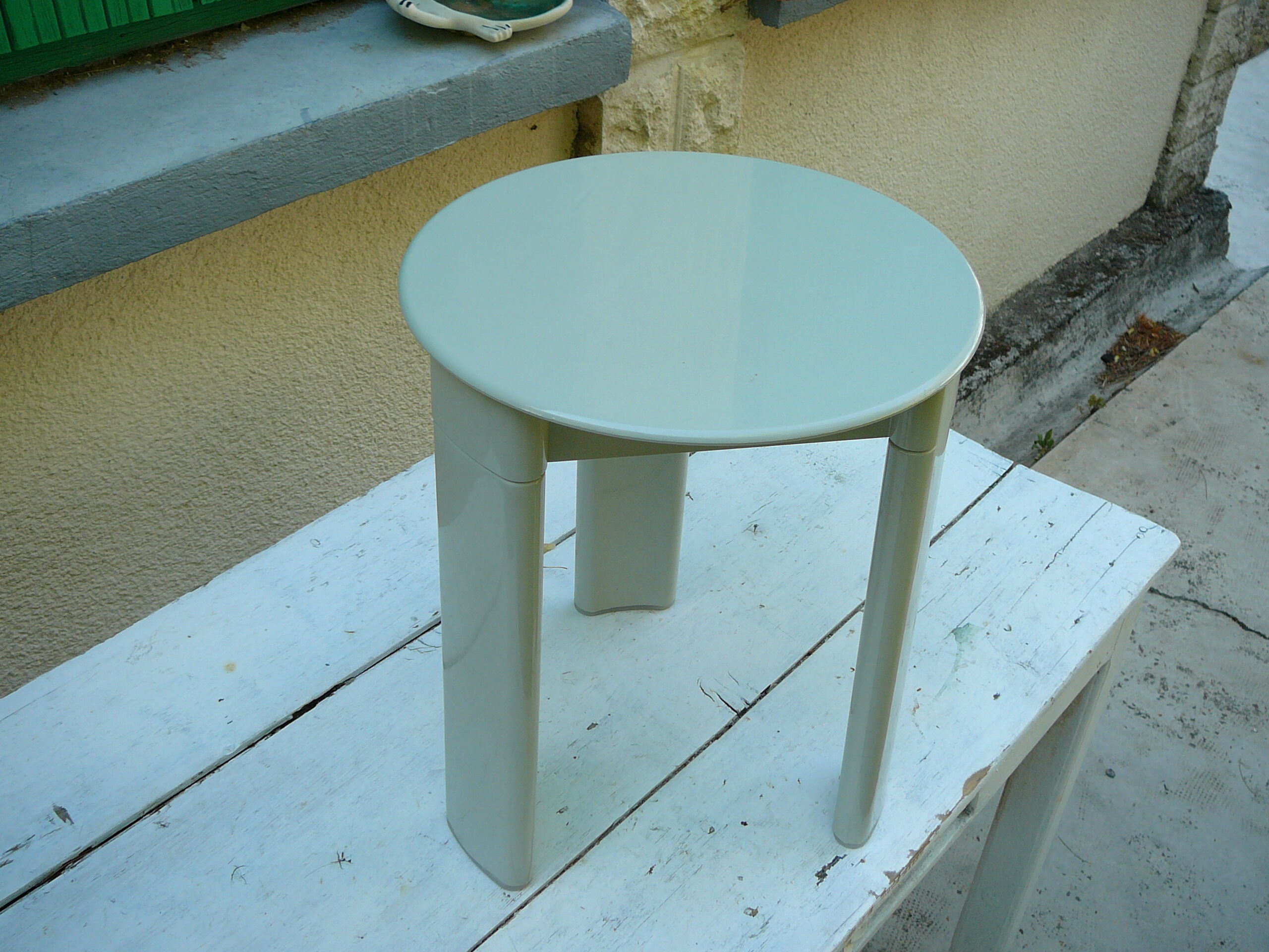 Tripod stool Olaf Von Bohr vintage grey