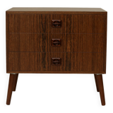 Small danish chest of drawers with three drawers in rosewood veneer
