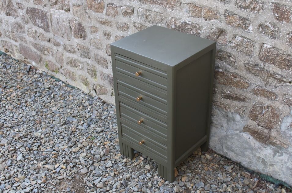 Vintage art deco style chest of drawers