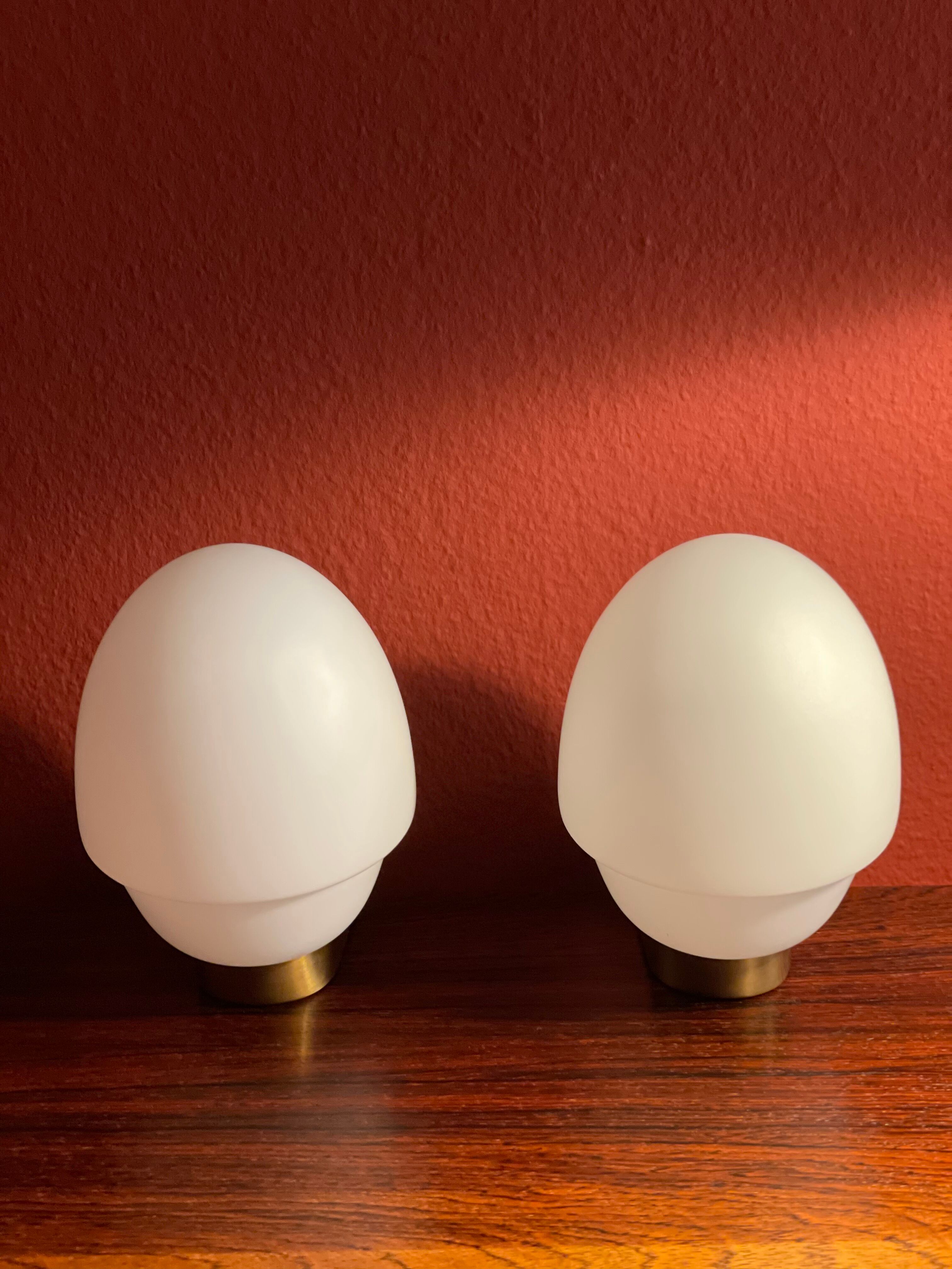 2 Wall Scones Lamps in Opal and brass Italy 80s