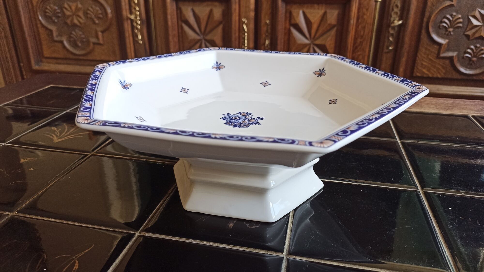 Seltmann Weiden porcelain standing cup