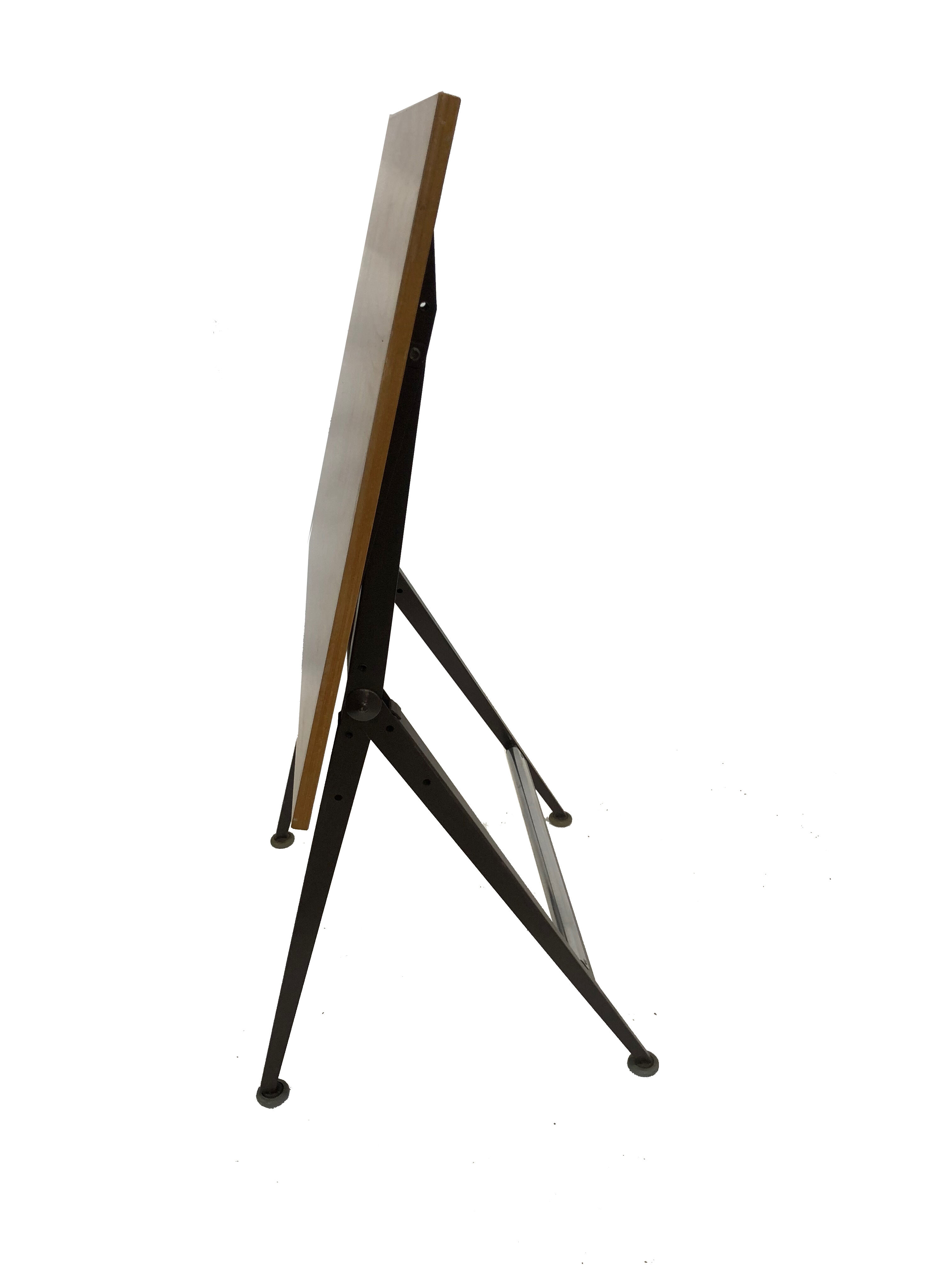 The original ahrend reply drawing board, designed by Wim Rietveld and Friso Kramer for Cirkel's Ahrend