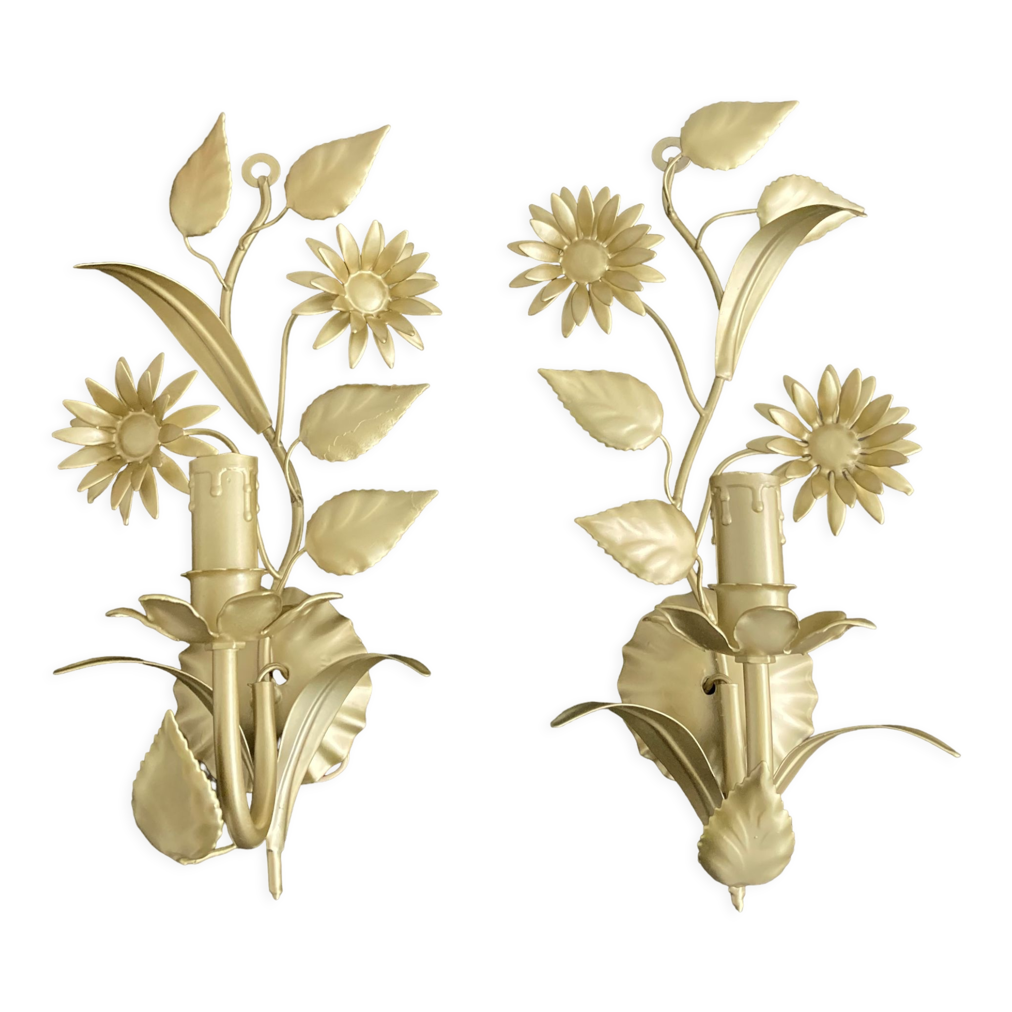 Paire d'applique fleurs métal laqué or années 80