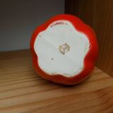 Apple-shaped liquor decanter