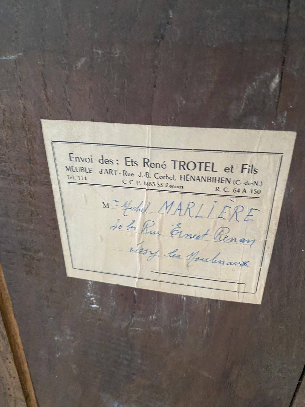 Commode d'art René Trofel en chêne massif du 19ème