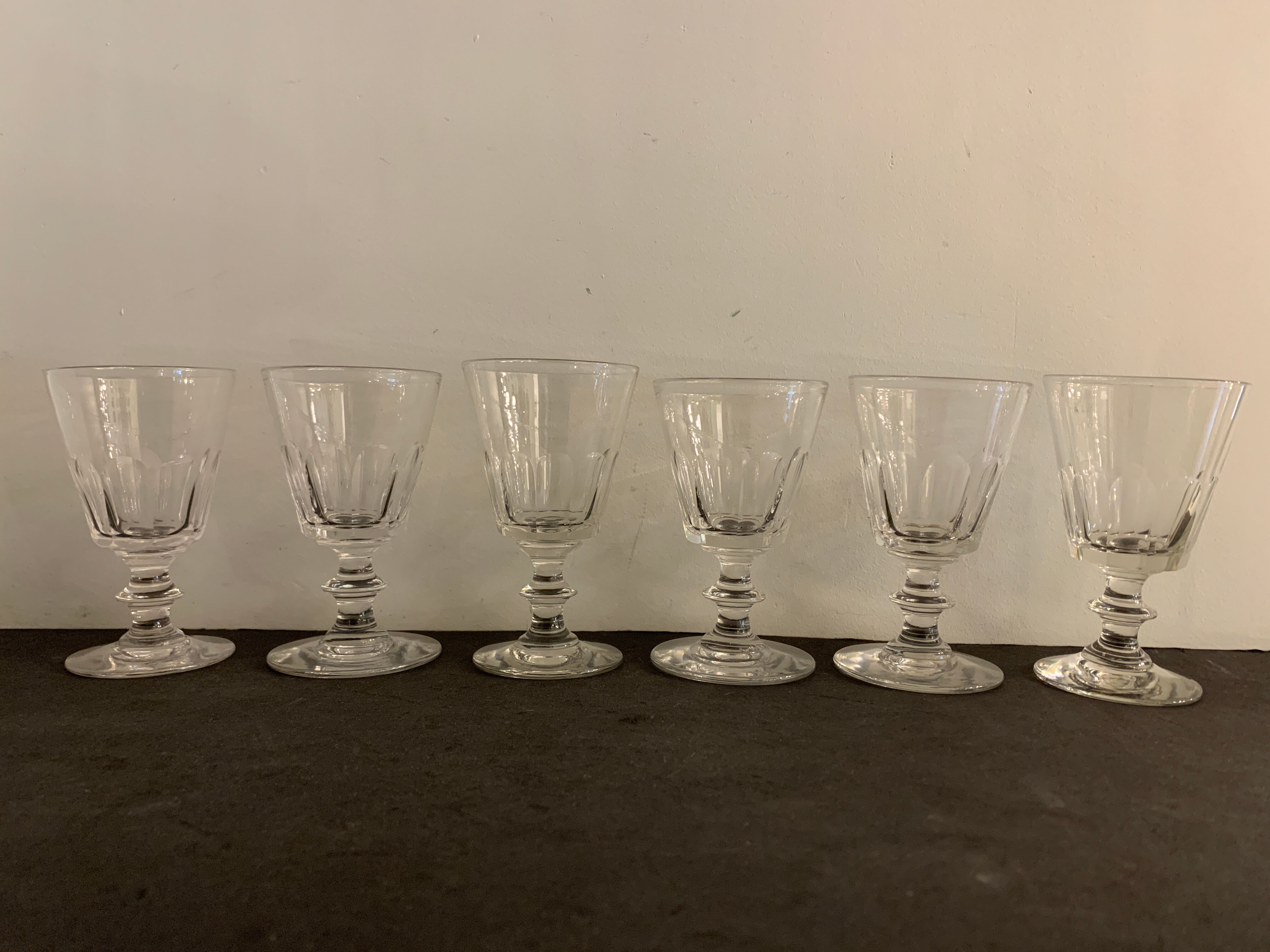 6 verres en cristal saint louis, modèle caton, xxème siècle