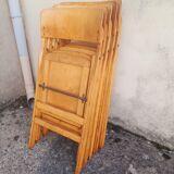 5 vintage wooden folding chairs
