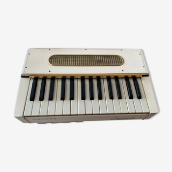 Hohner Organetta 3 electric organ