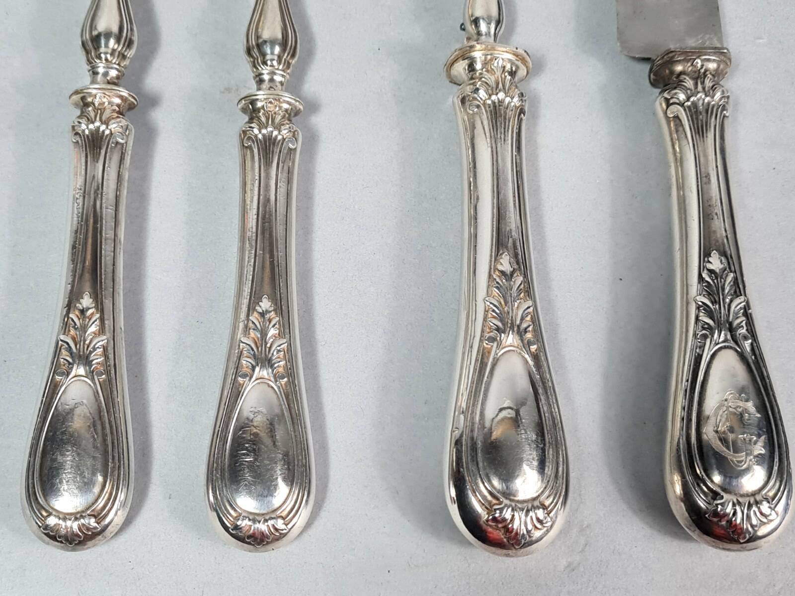 10 silver serving cutlery, Minerva hallmark + rosewood case, 19th century. C730