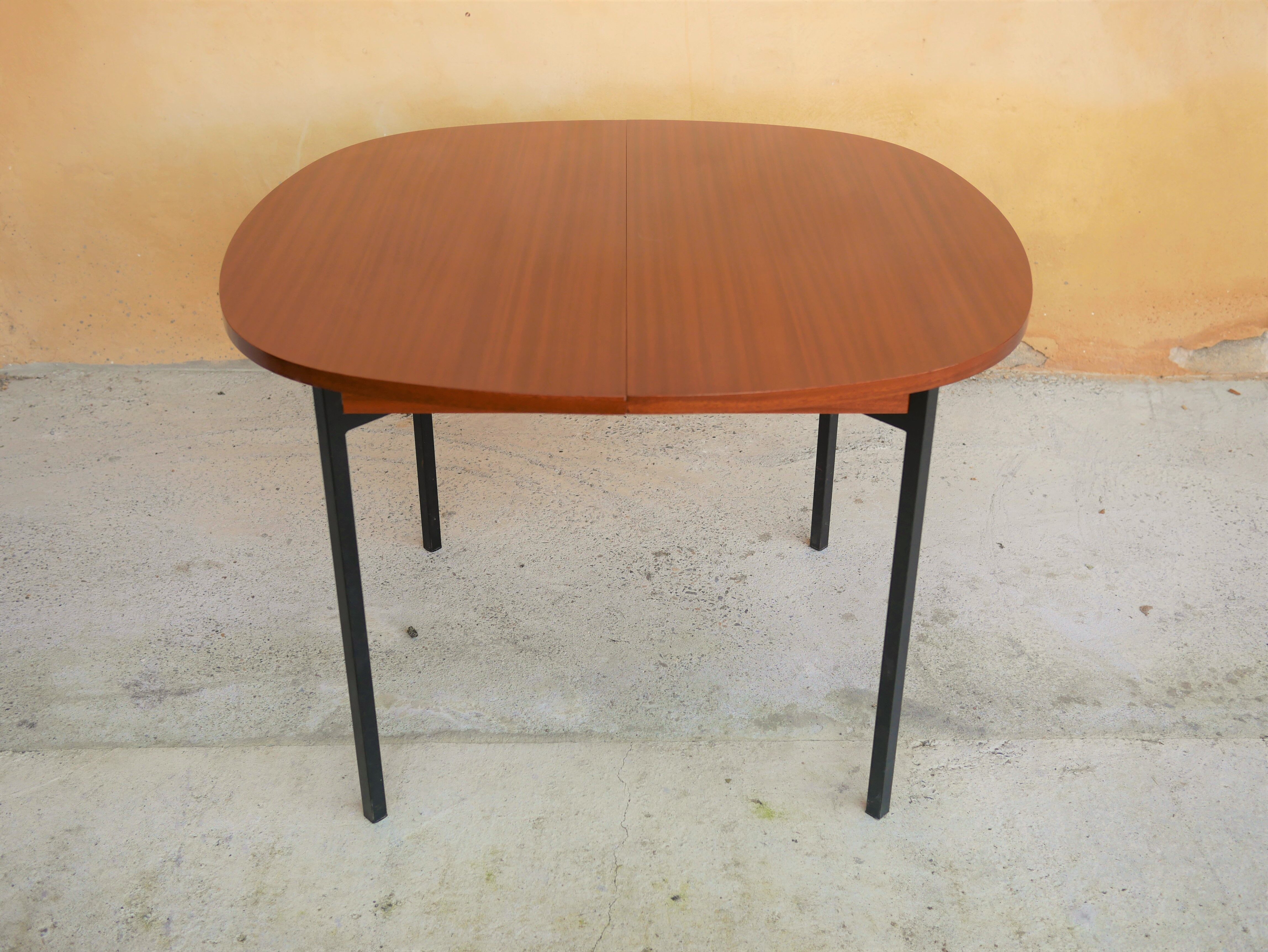 Table à manger extensible vintage par Pierre Guariche edition Minvielle