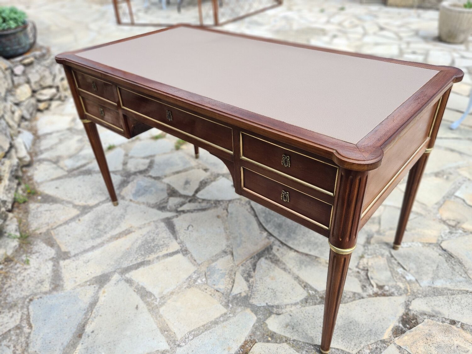 Double-sided mahogany flat desk in louis xvi style