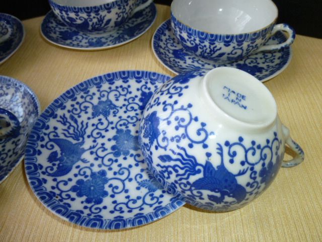 Set of 5 tea cups or coffee made of Japanese porcelain