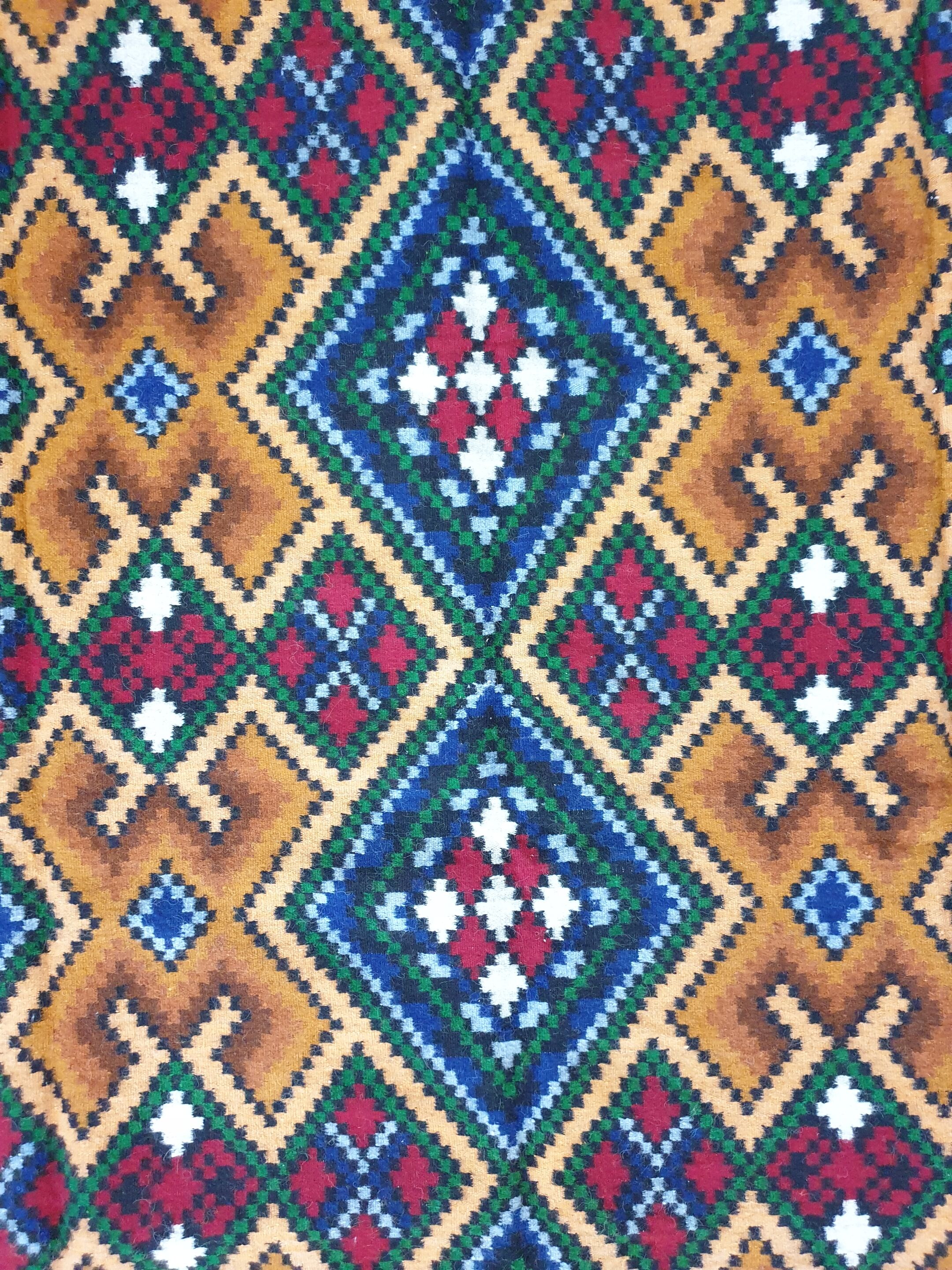 Romanian rug handwoven in wool