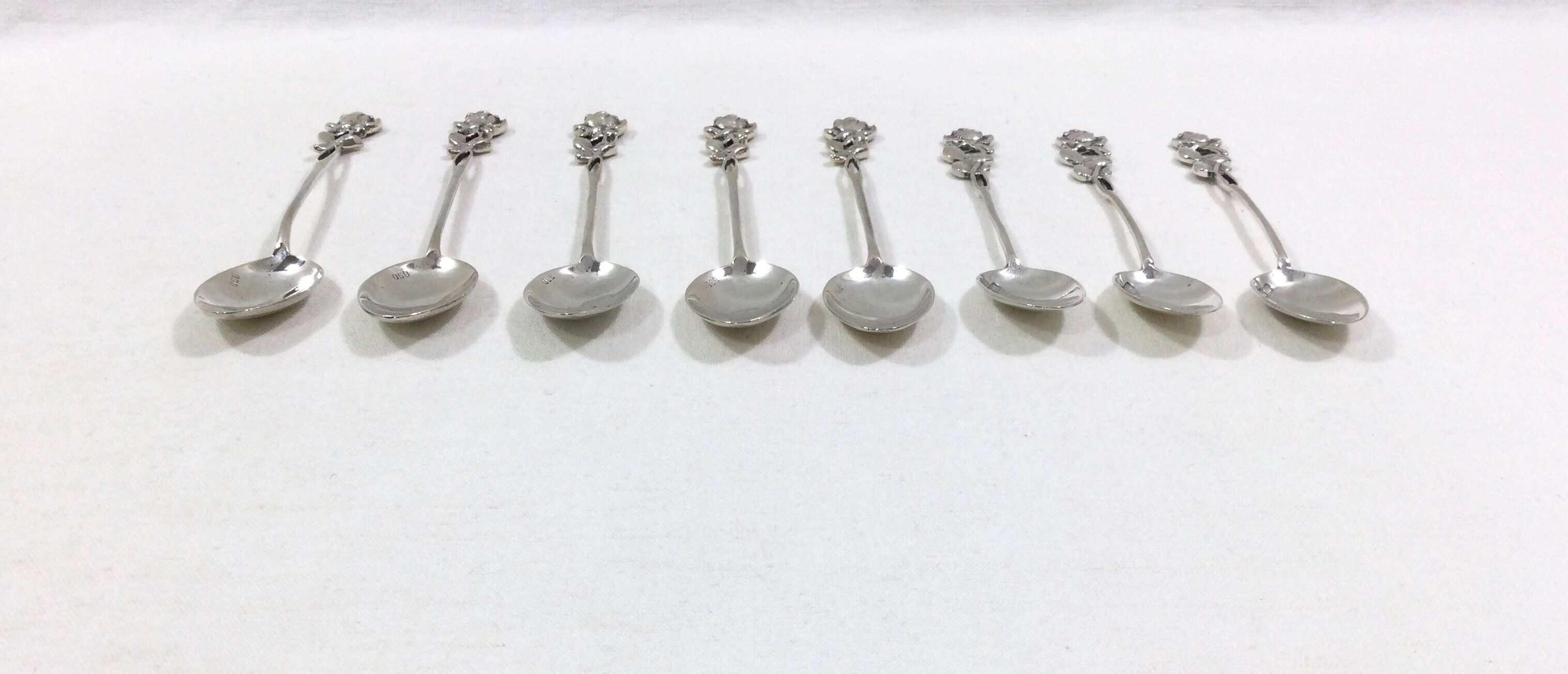 Set of 8 art nouveau silver spoons