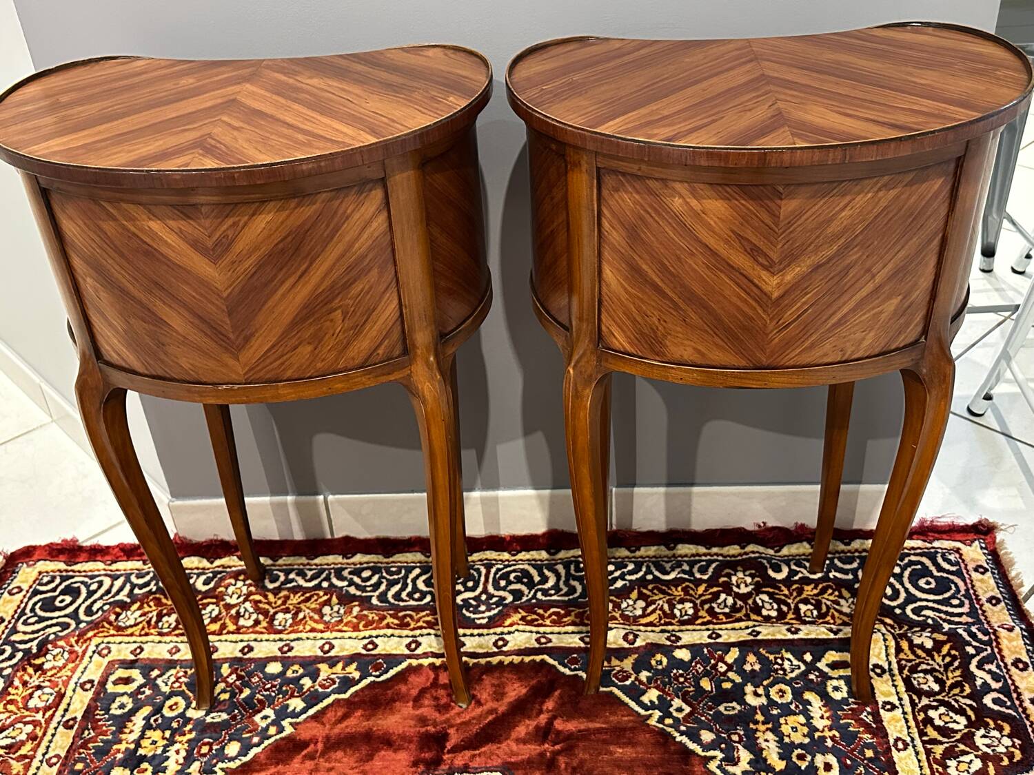 Paire de Chevet  rognon Louis XV