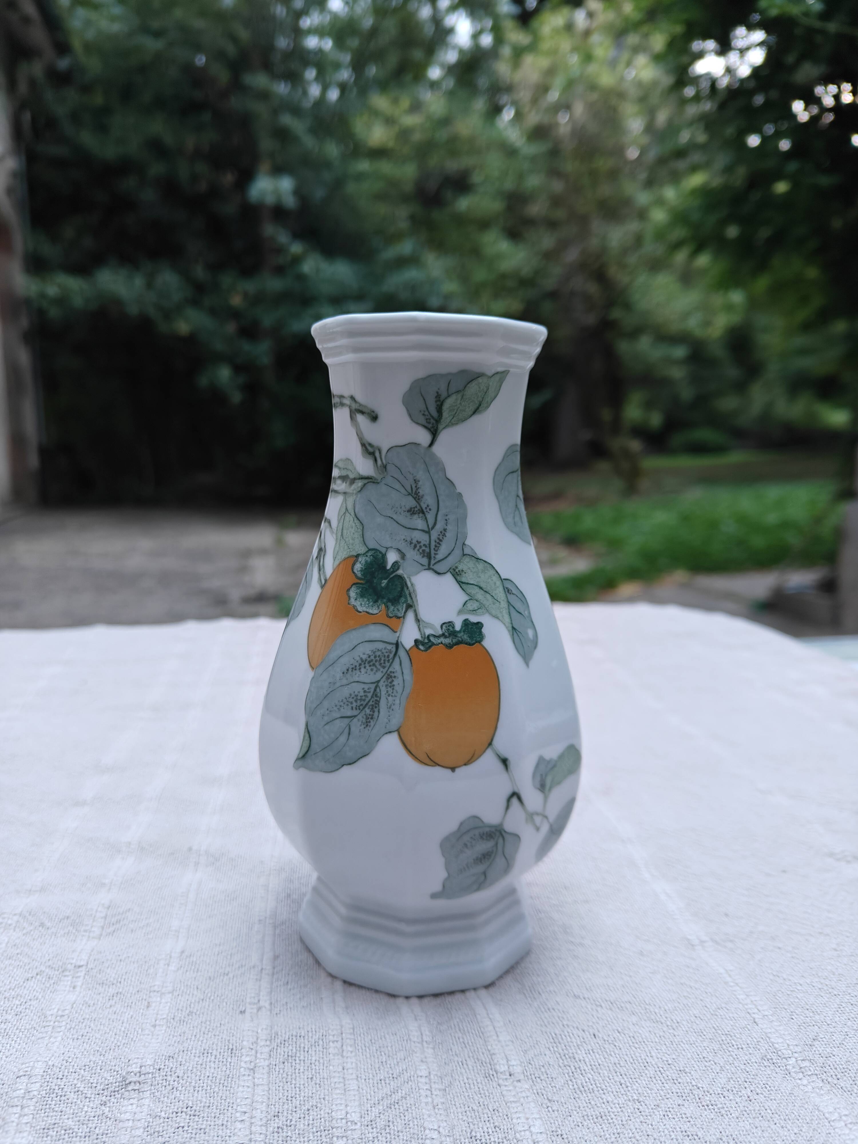Octagonal porcelain soliflore "Lombardia Apricot" - Gallo Design