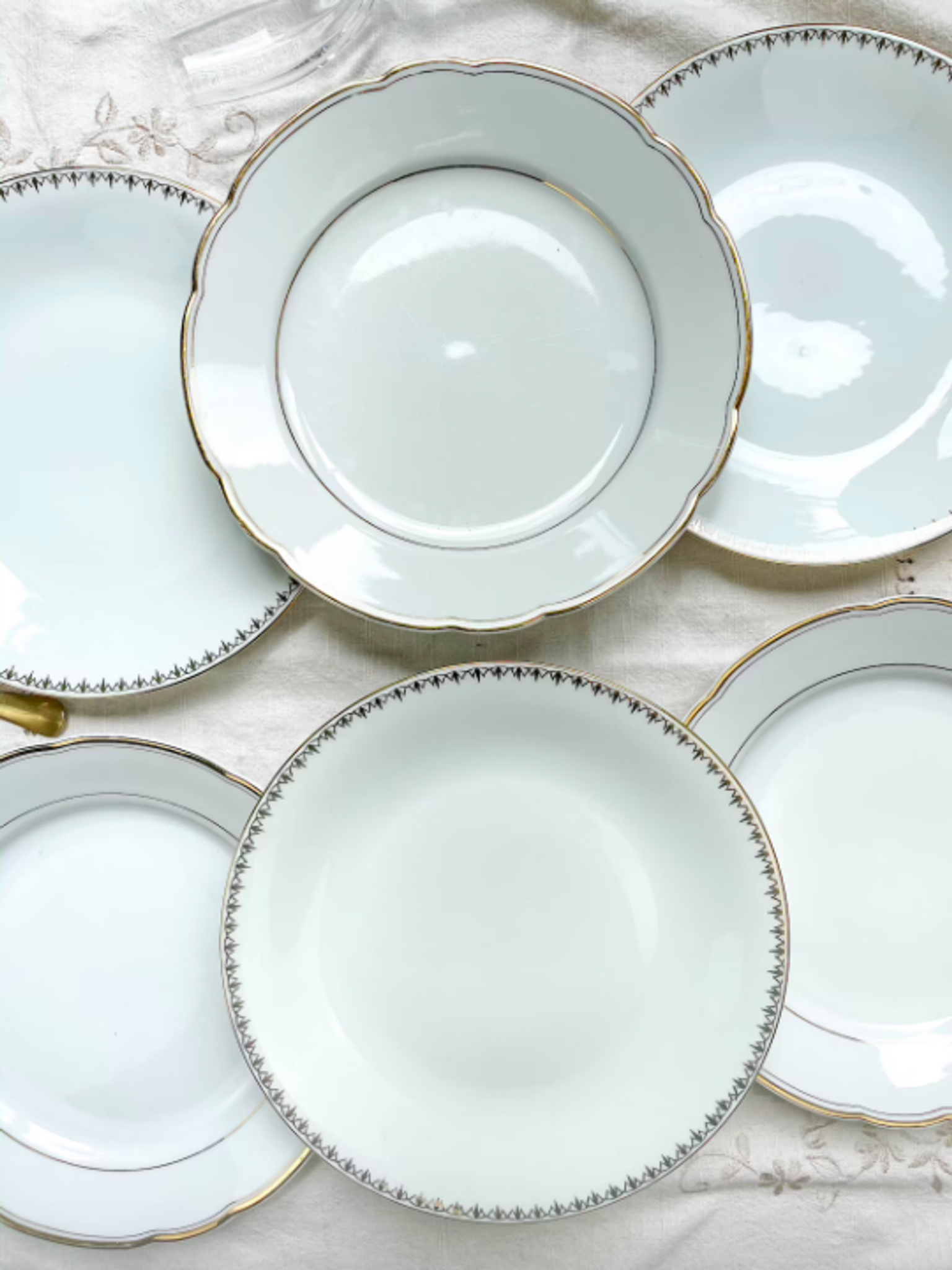 Service de table en porcelaine pour 6 personnes