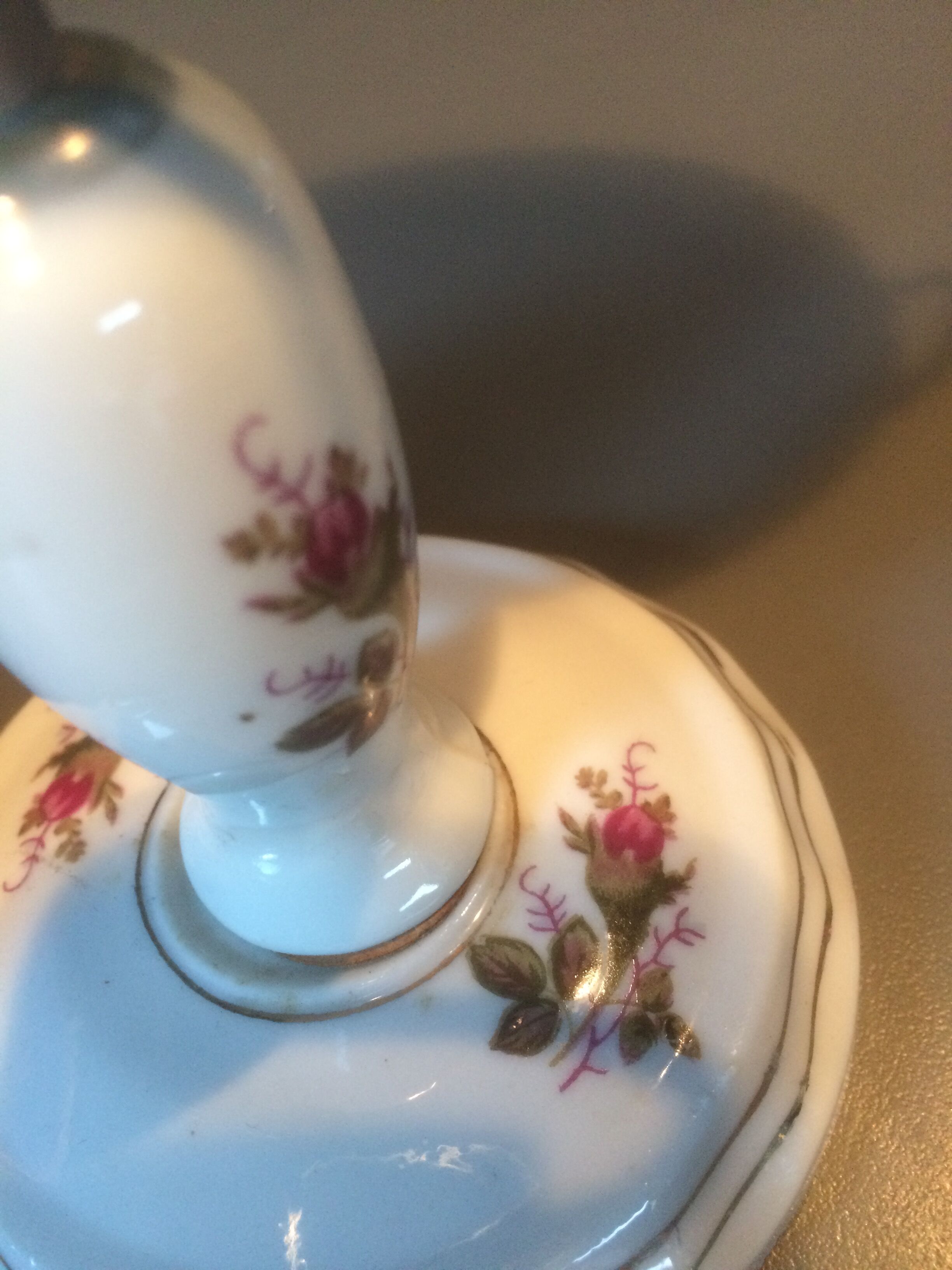 Mirror swivelling with porcelain foot