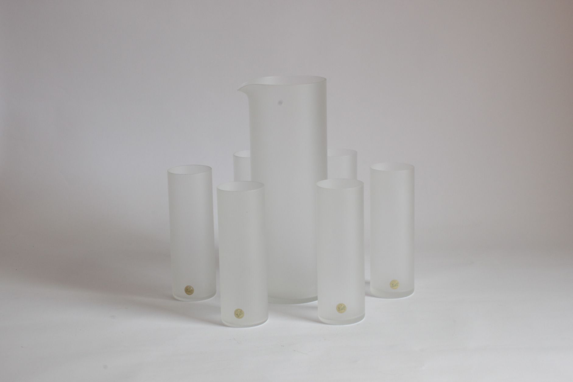 Striped ice glass pitcher and six cocktail glasses by Peill & Putzler, Germany 1960s.