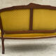 Canapé de style Louis XV