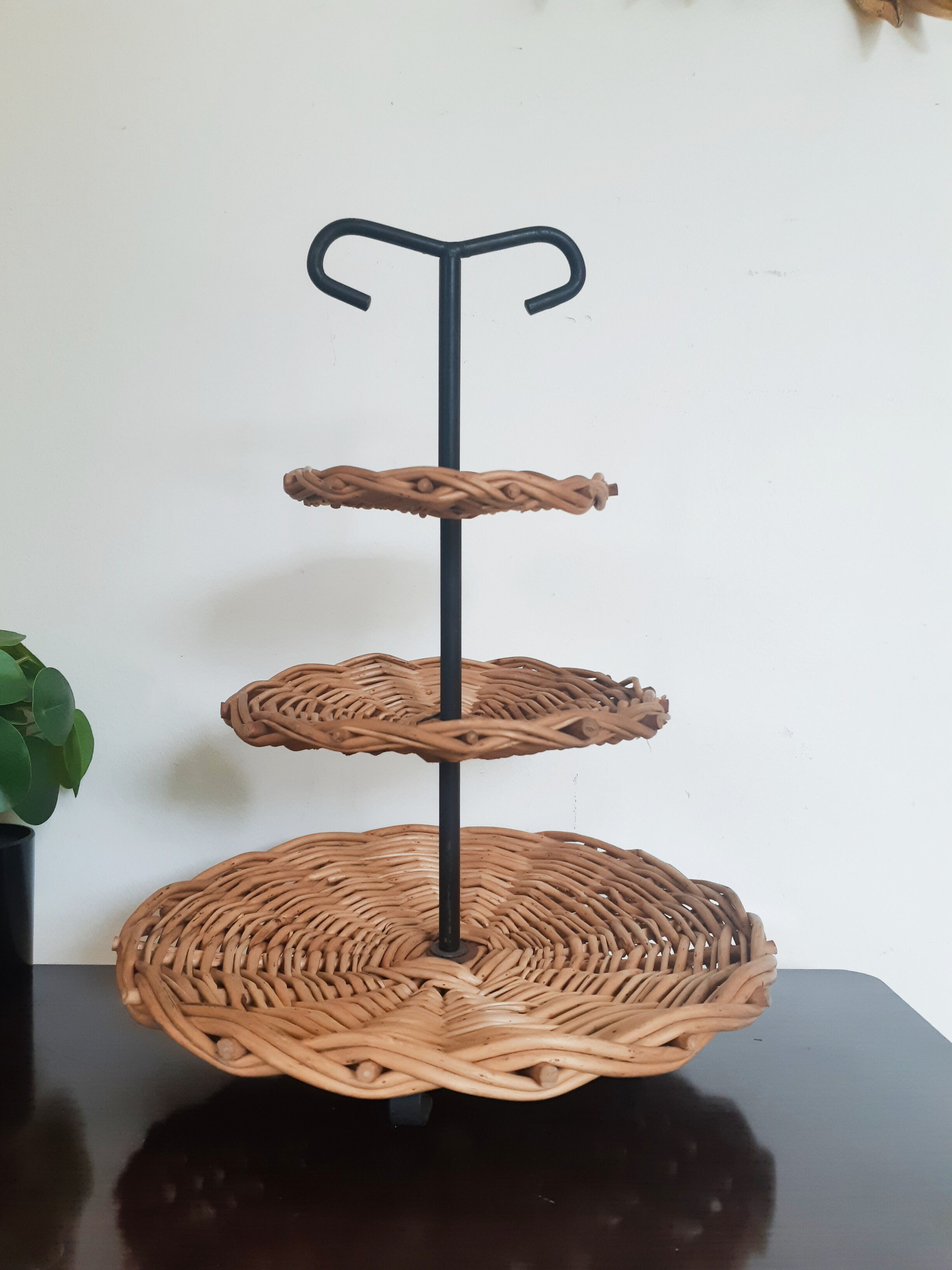 Rattan fruit or cheese holder, vintage, 50s