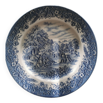 Churchill England porcelain dinner plate. Currier & Ives Harvest Pattern
