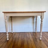 Table en bois massif