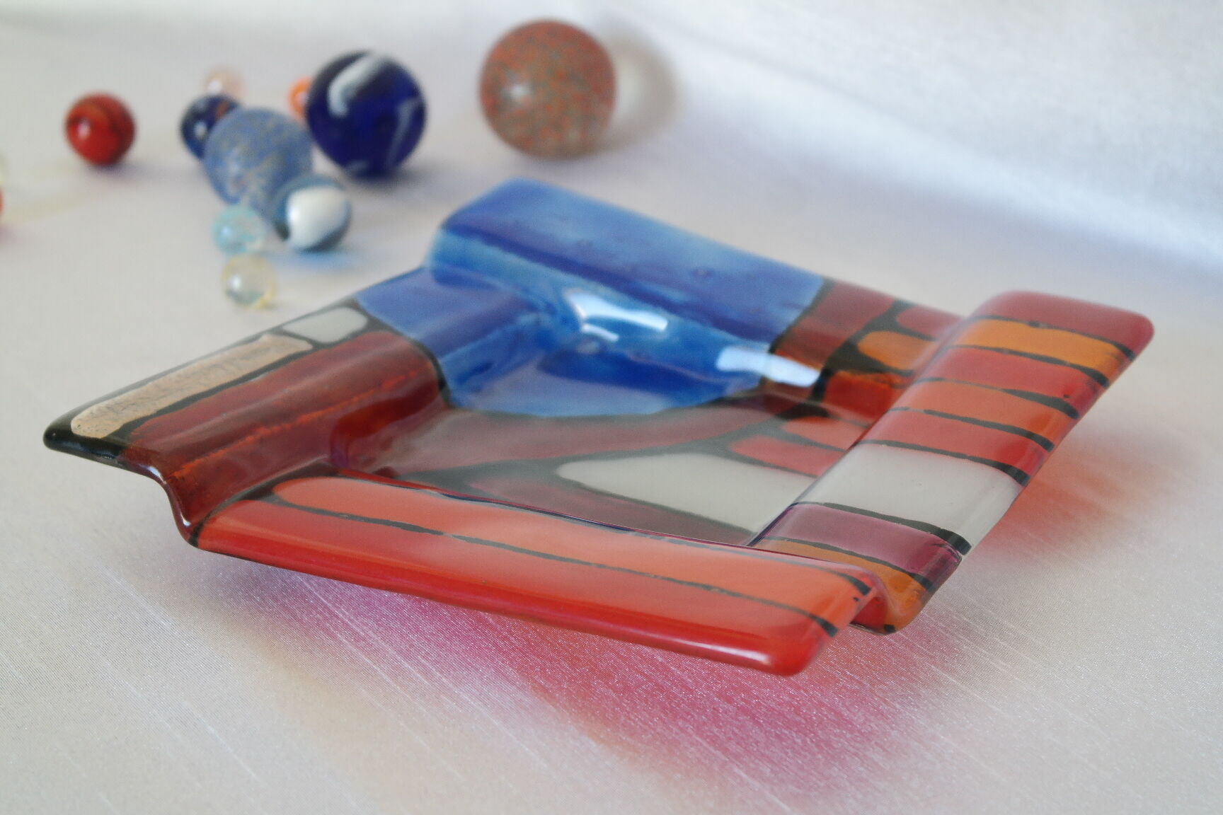 Empty murano glass pocket