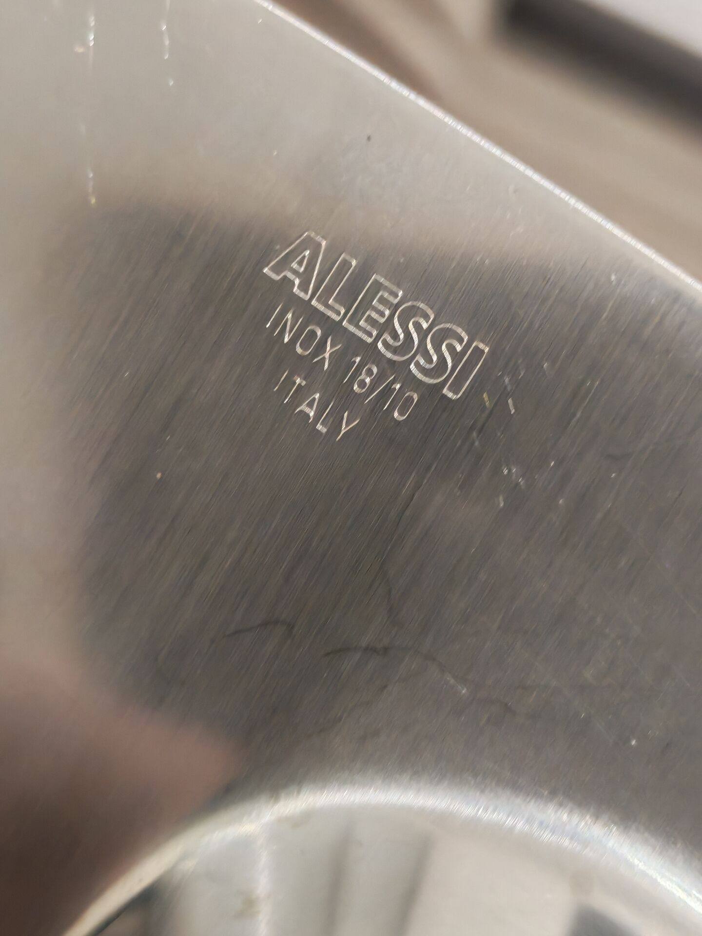 2 plateaux Alessi