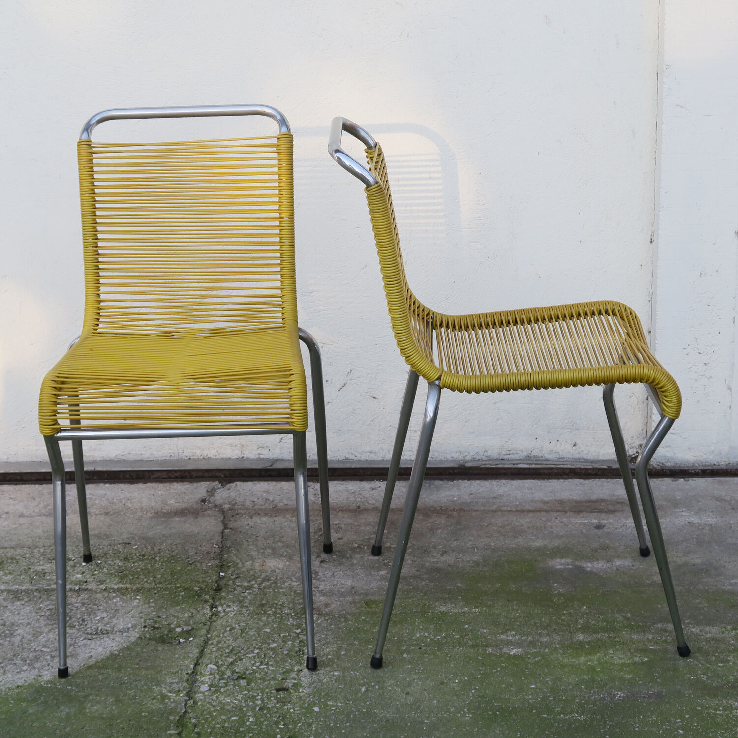 Pair of scoubidou chairs