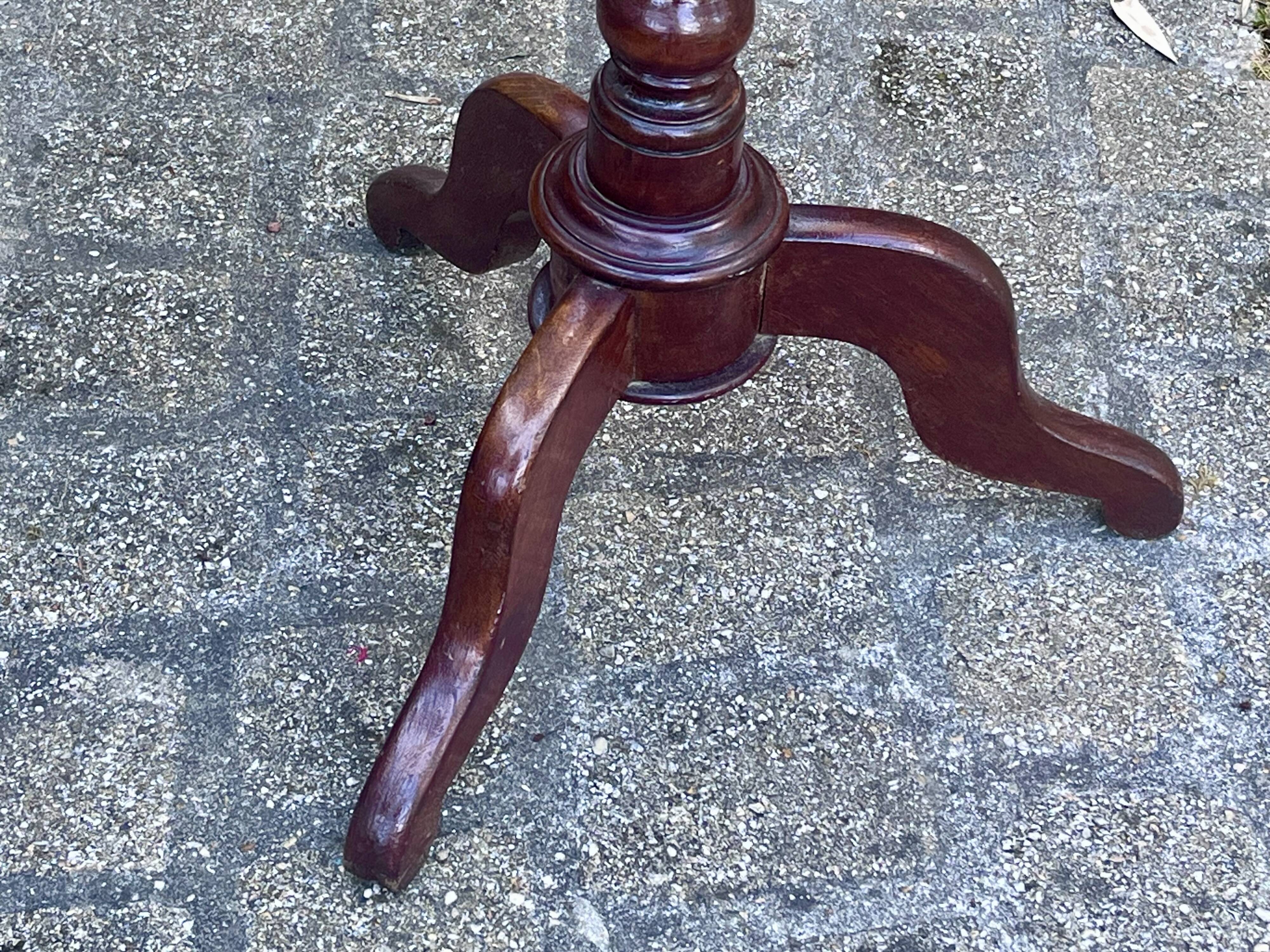 Guéridon - Twisted leg - Louis Philippe style