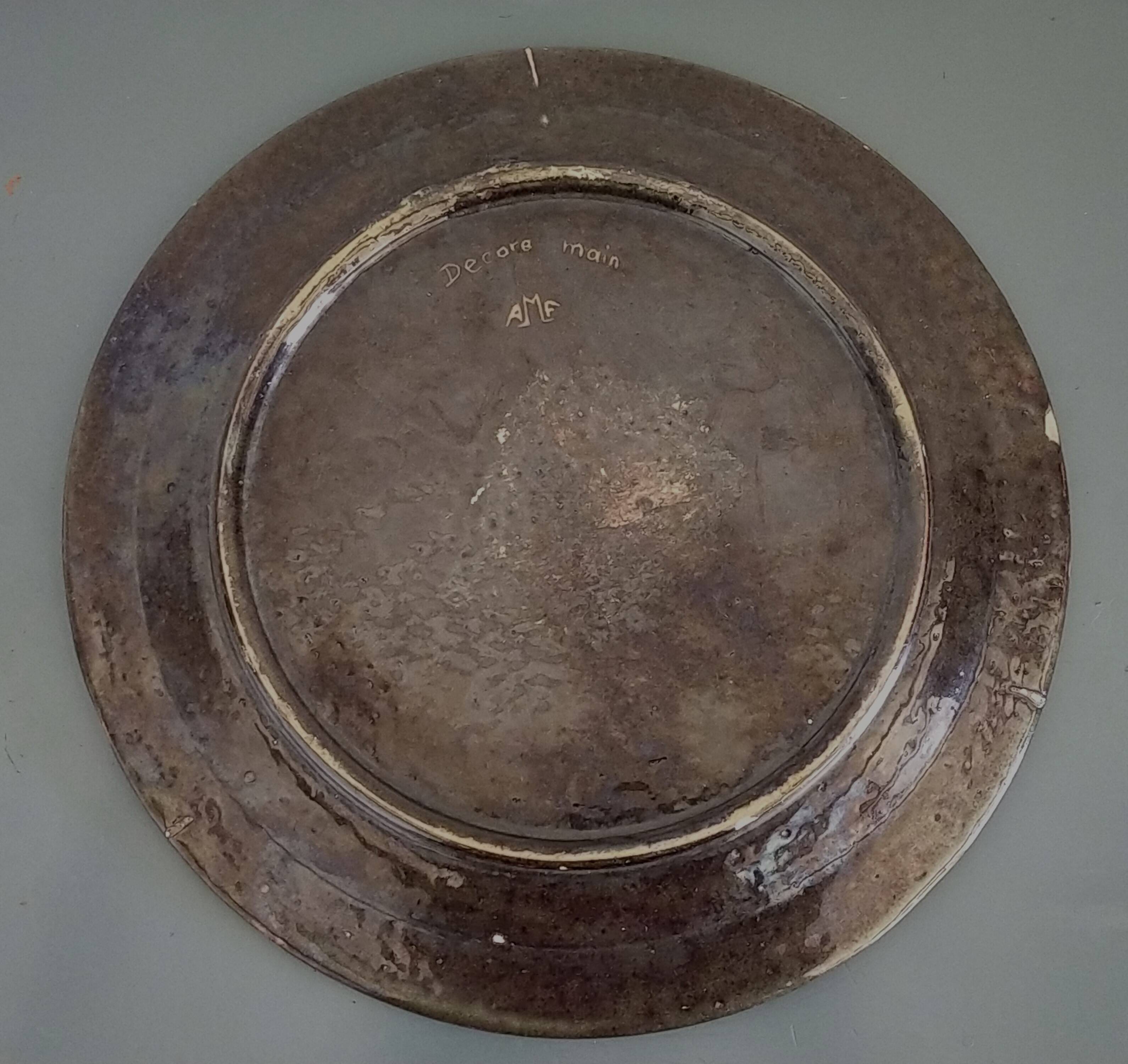 Plat vintage en terre cuite vernissée Dauphiné signé A.M.F.