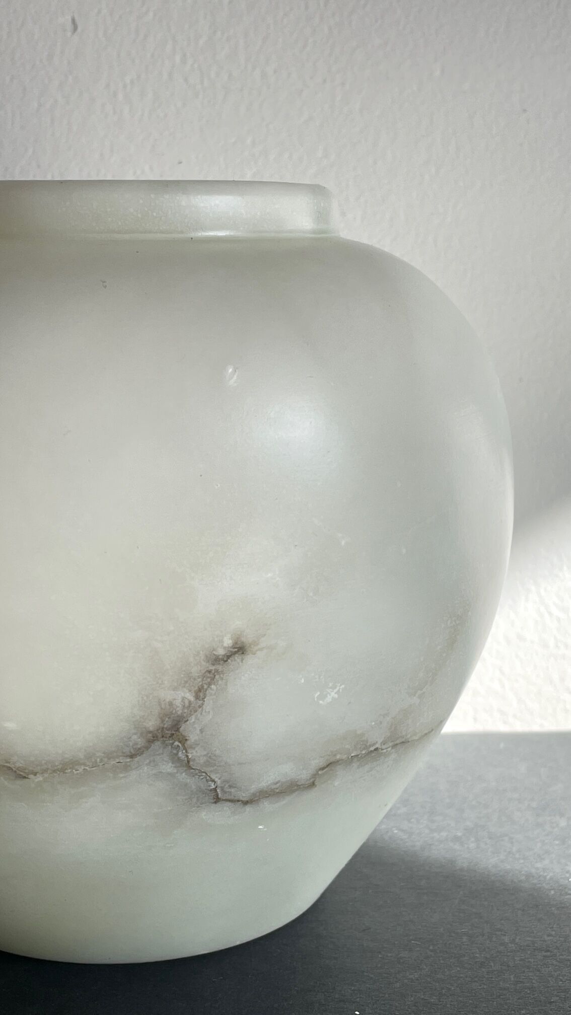 Vase shaped marble marble design 70s