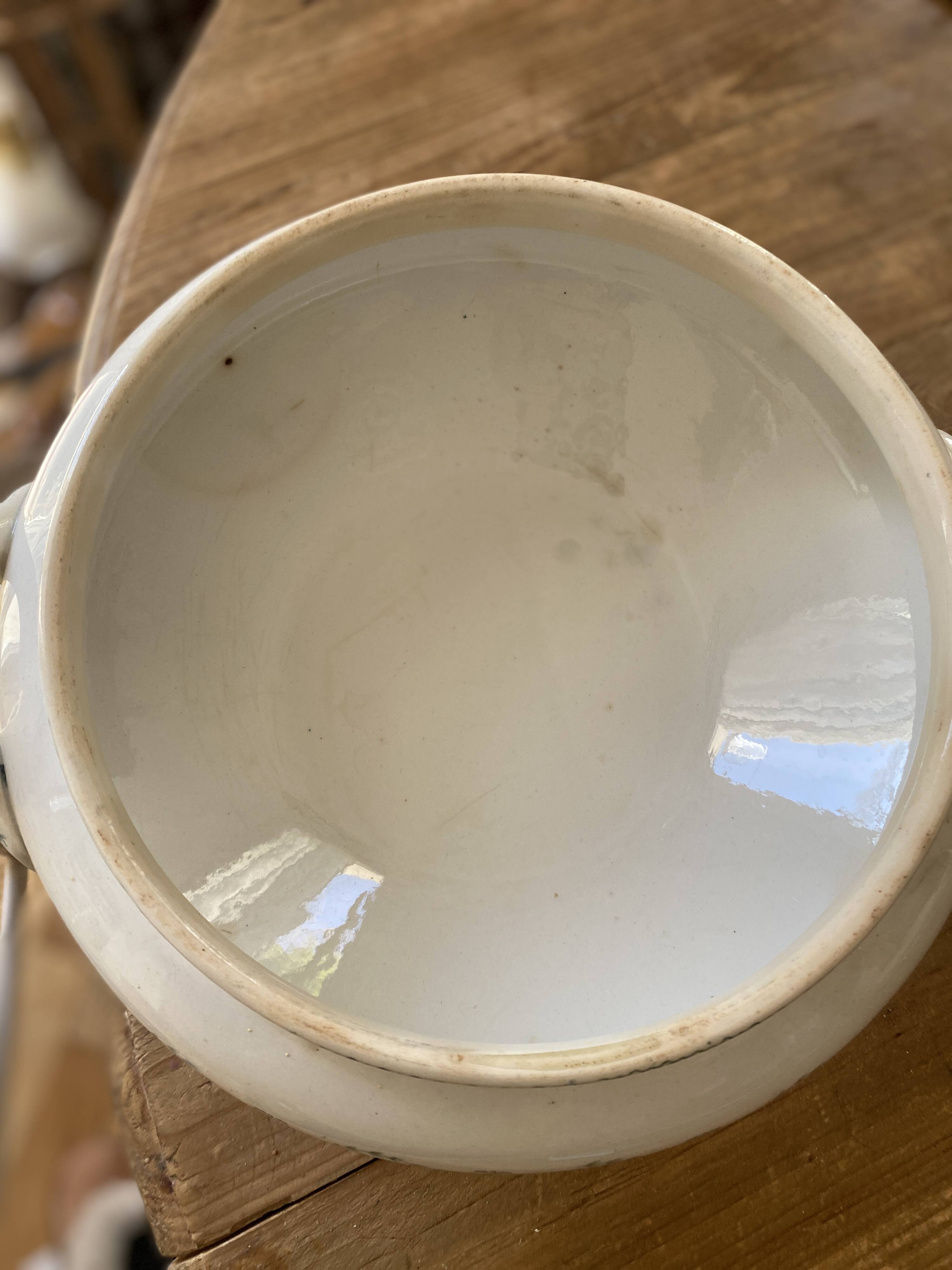 Iron earth tureen