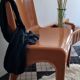 Chaise design vintage en plastique moulé