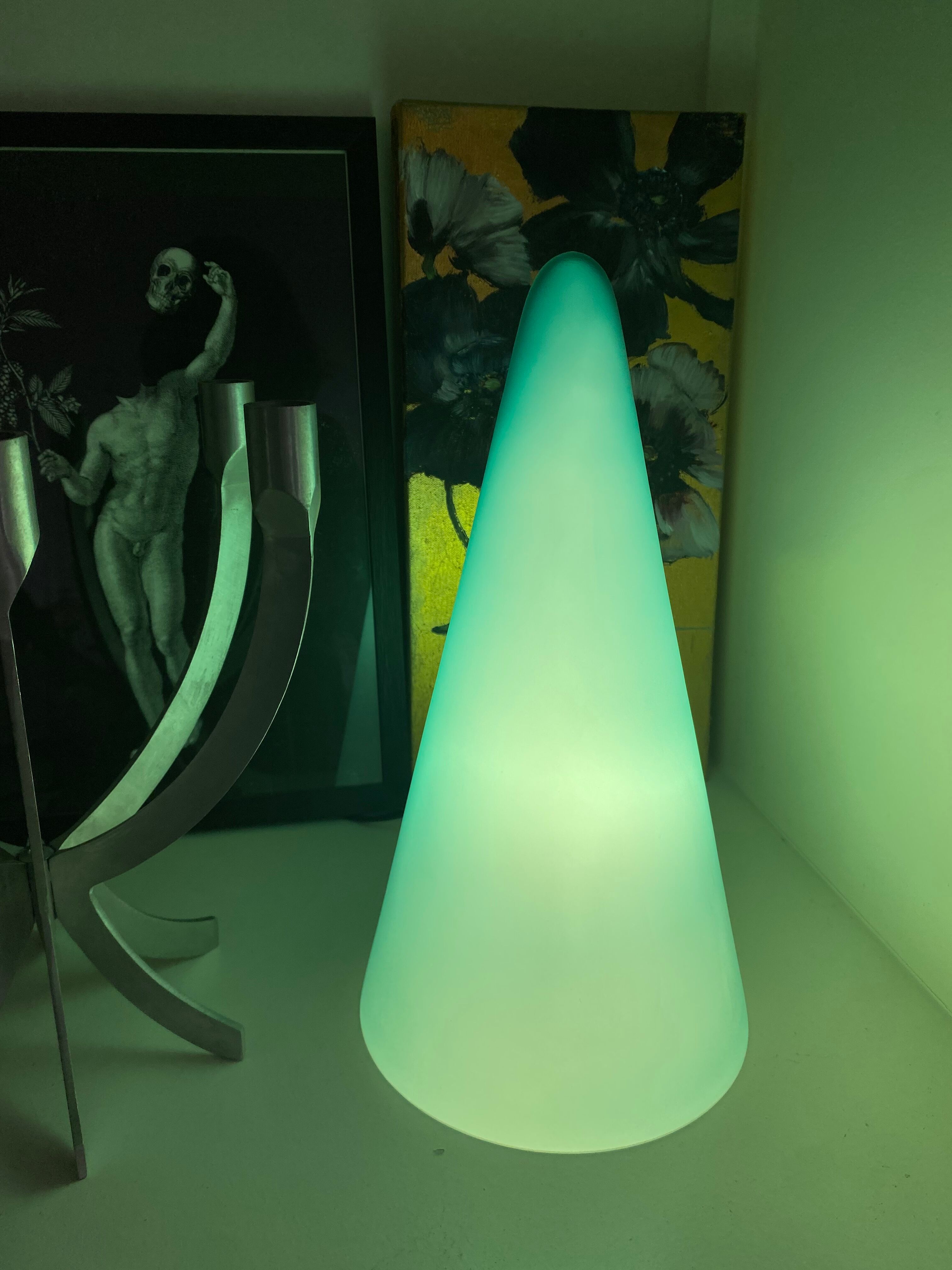 Teepee SCE green cone lamp vintage 80s