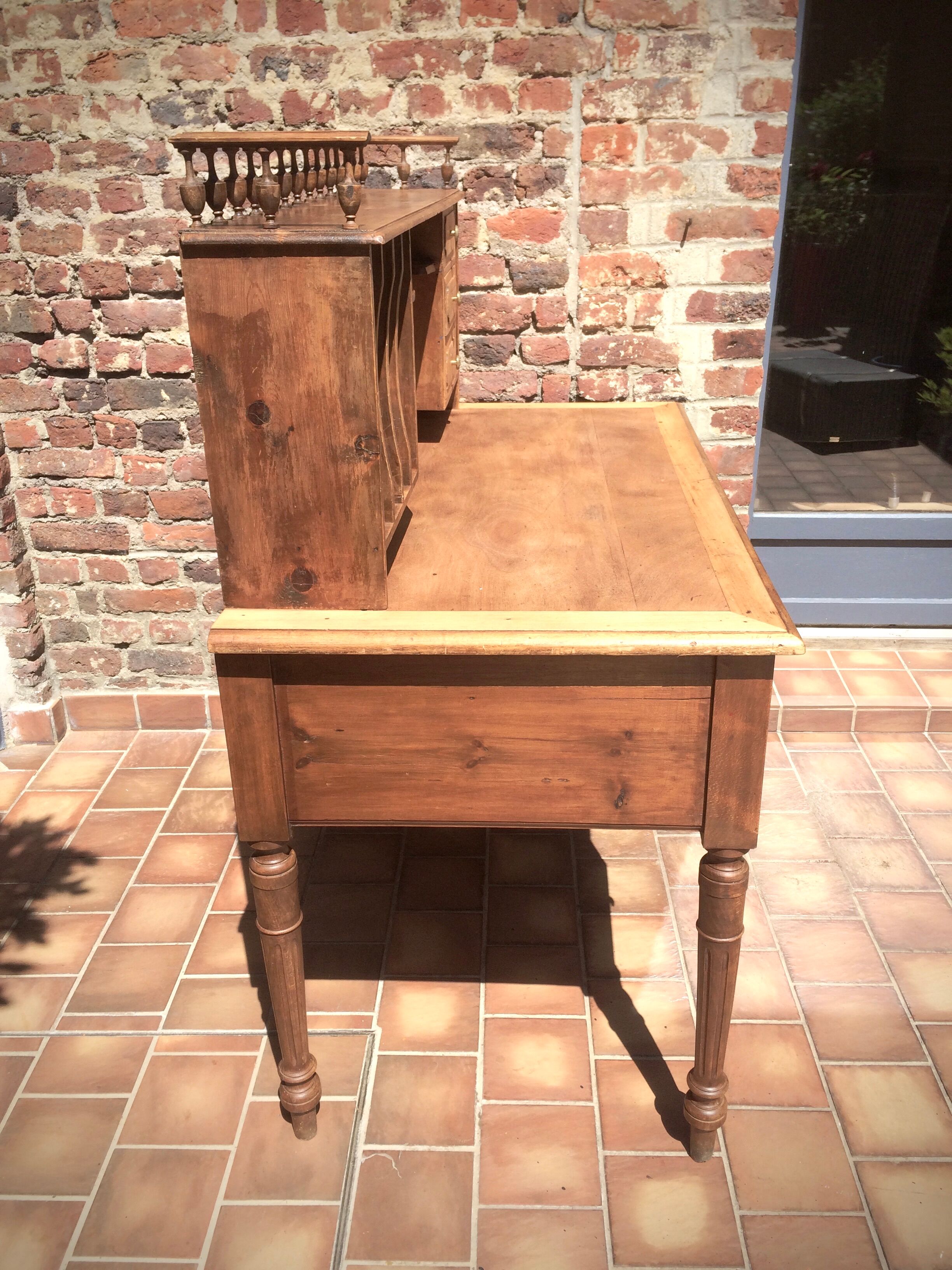 Period office in pitchpin