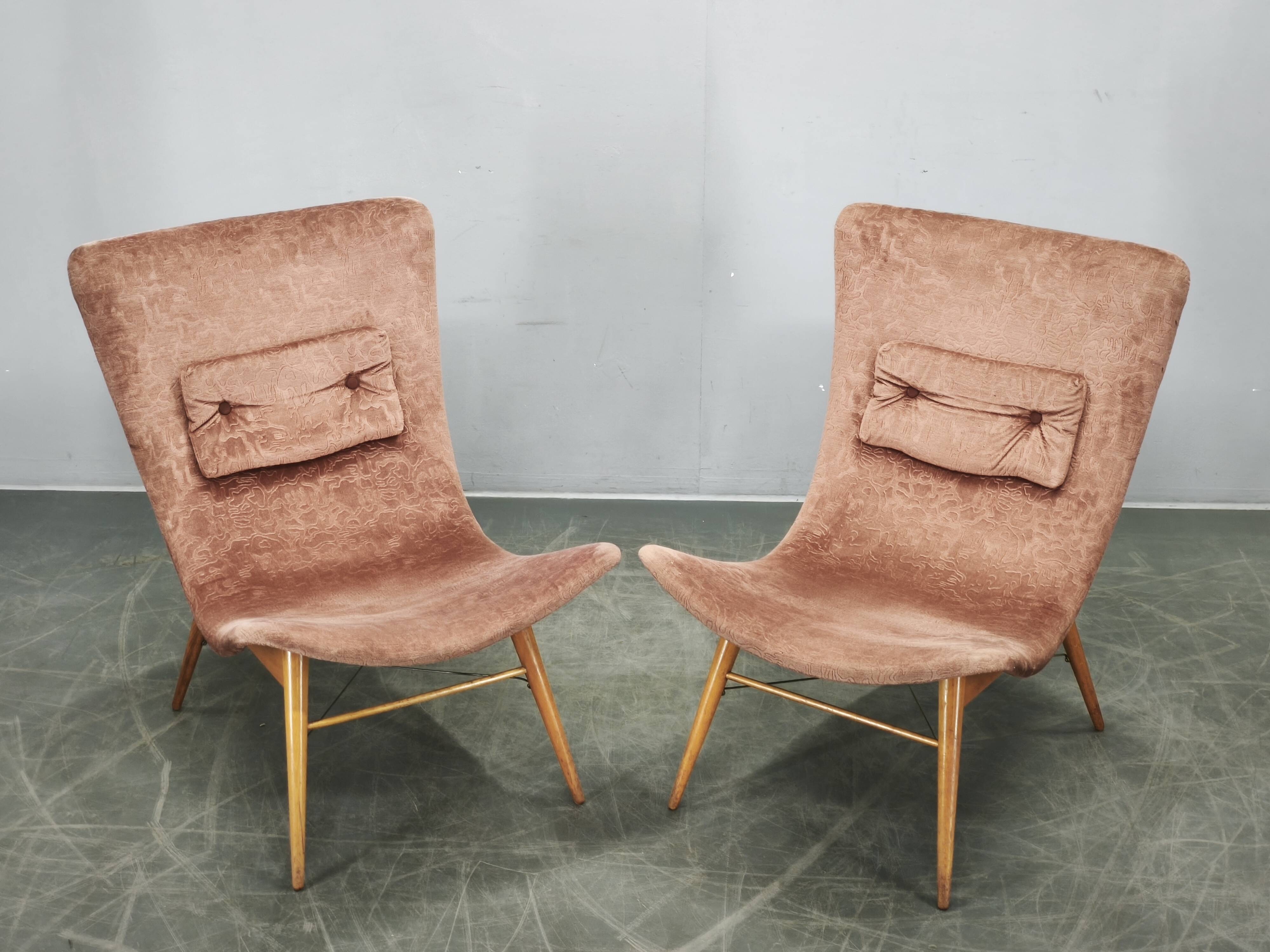 Pair of Miroslav Navrátil Shell Lounge Chairs, Czechoslovakia 1960s